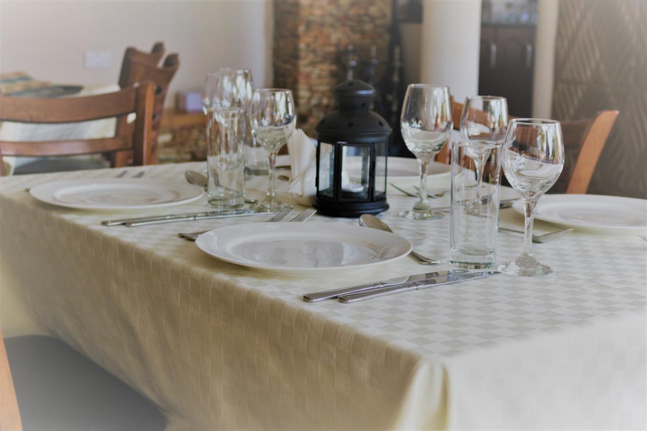 Ivory Castle Limited Ξενοδοχείο Καμπάλα Εξωτερικό φωτογραφία
